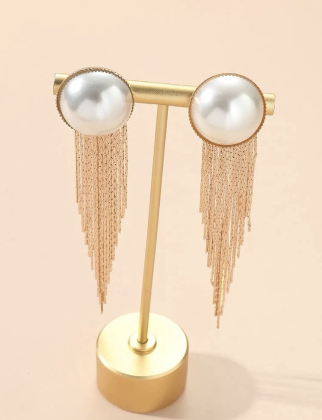 BOUCLES D'OREILLES